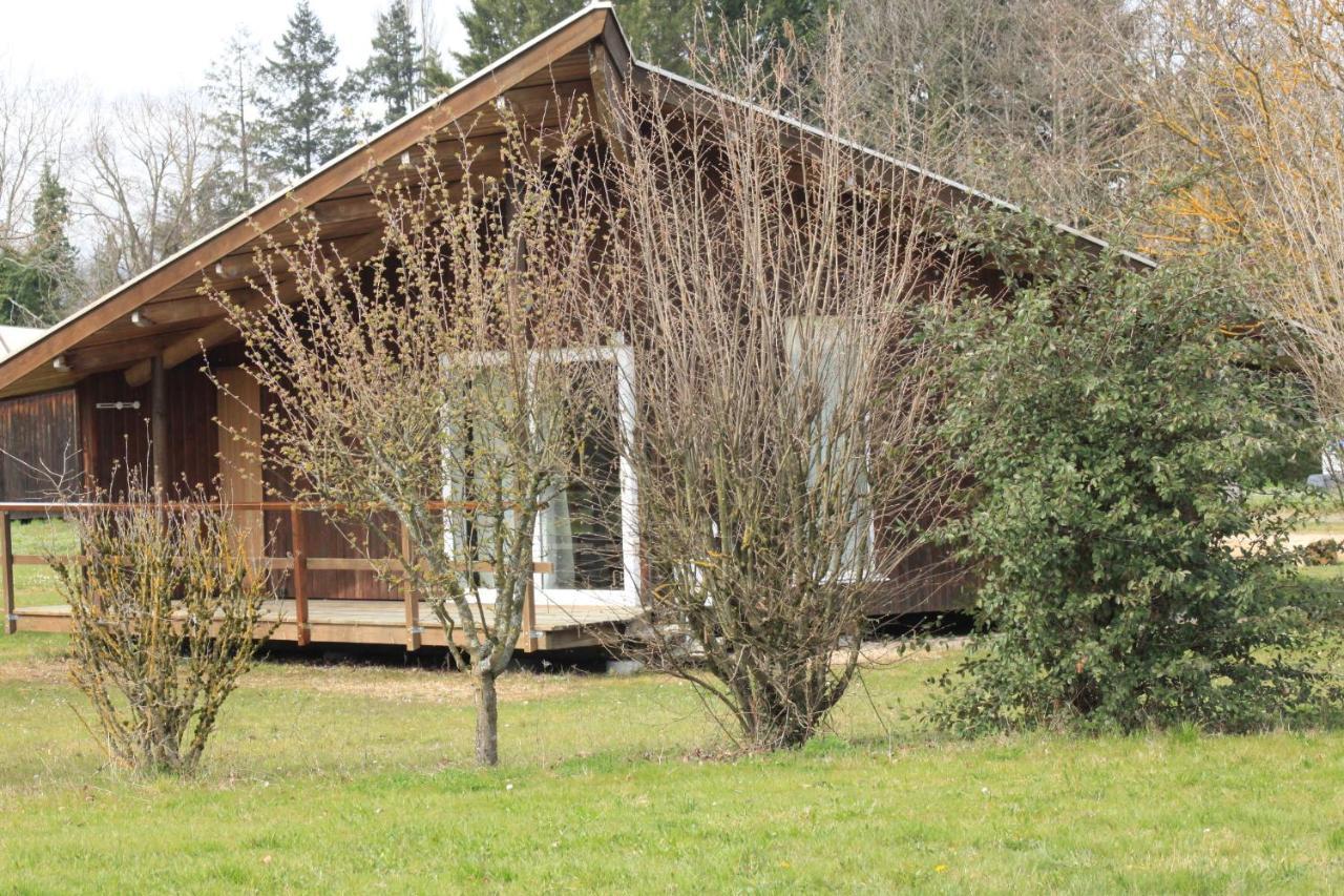 Camping De La Chalaronne Hotel Saint-Didier-sur-Chalaronne Buitenkant foto